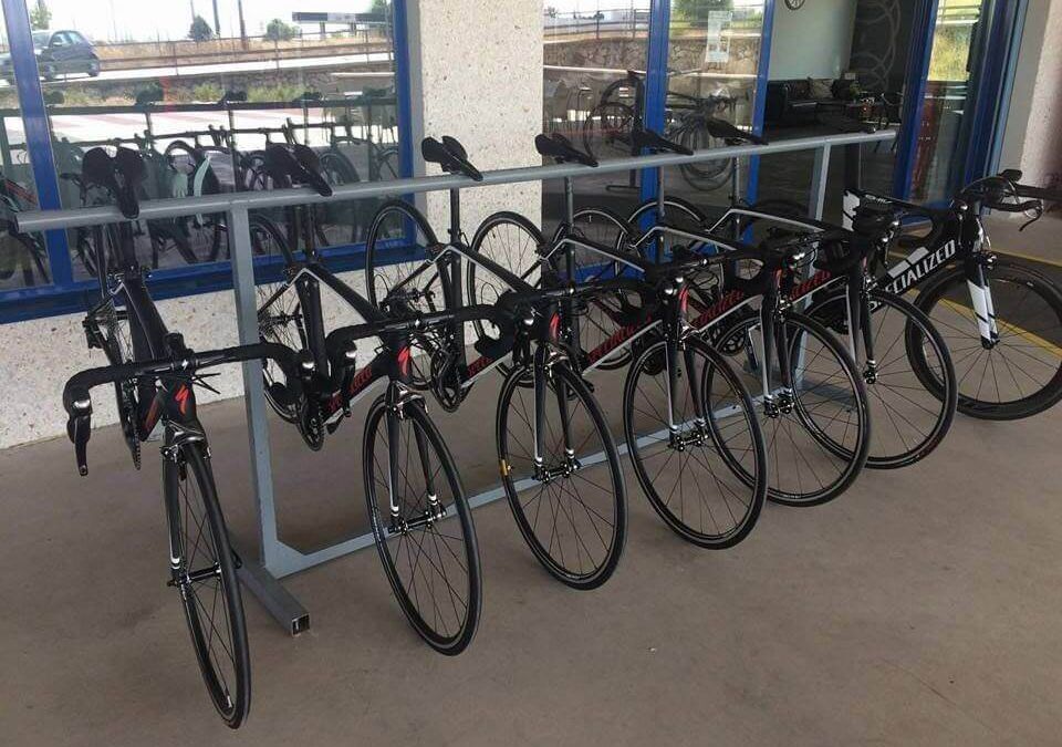 ALQUILER DE BICICLETAS EN EL CARRIL BICI (¡AHORA TAMBIÉN ELÉCTRICAS!)